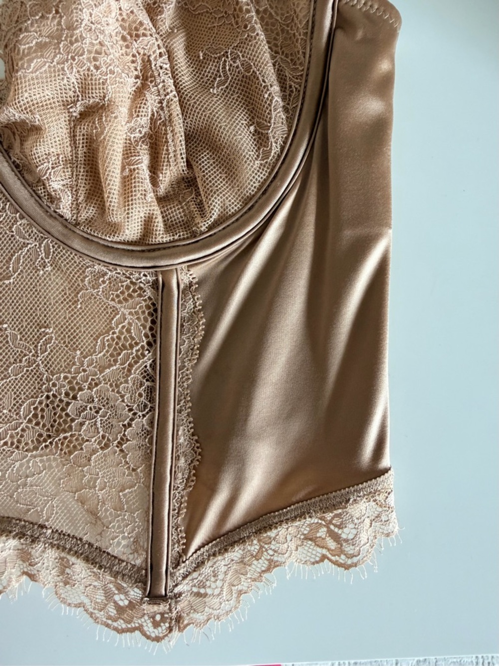 Abercrombie & Fitch Nude/Tan Lace Longline Bra Top - Picture 3 of 5